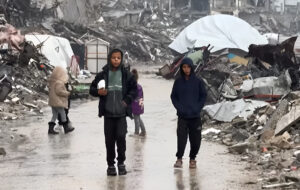 গাজায় বাইরন ঝড়ের প্রভাবে শিশুসহ ১৪ জন ফিলিস্তিনির মৃ*ত্যু