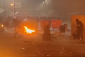 ইরানের পরিস্থিতি সম্পূর্ণ নিয়ন্ত্রণে জানিয়ে মার্কিন হস্তক্ষেপের নিন্দা জানালেন ইরানি পররাষ্ট্রমন্ত্রী