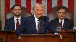 নিজেকে ভেনেজুয়েলার ‘ভারপ্রাপ্ত রাষ্ট্রপতি’ দাবি করলেন ট্রাম্প