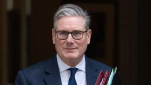 ইরান যু*দ্ধে সমর্থন না দেওয়ায় ব্রিটিশ প্রধানমন্ত্রী স্টারমারকে ট্রাম্পের সমালোচনা