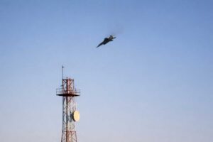 কুয়েতে ‘বেশ কয়েকটি’ আমেরিকান সামরিক বিমান বি*ধ্ব*স্ত