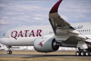 বিশেষ ফ্লাইটে দেশে ফিরলেন কাতারে আটকে পড়া ৪ শতাধিক বাংলাদেশি